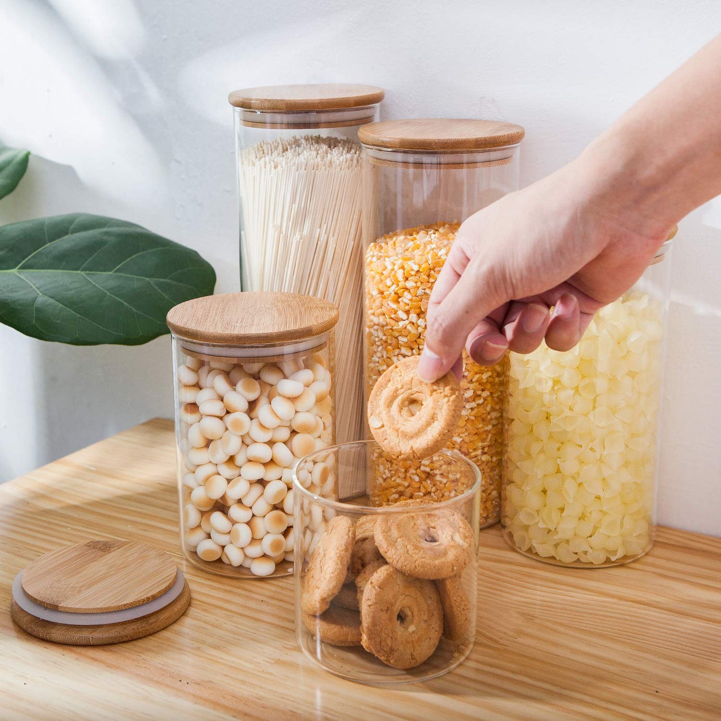 Glass Food Storage Jars with Bamboo Lids (Set of 5)